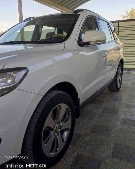 السلام عليكم 
للبيع 
ينتافي ٢٠١٢  بغداد رقم بيها خيط بخار فقط مكانين صبغ باب وجاملغ محرك سته ٣.٥  مكاني بغداد سعر٩٥$ ورقه شراي يتصل او وتساب متواجد تحياتي لكم 
***********
***********
