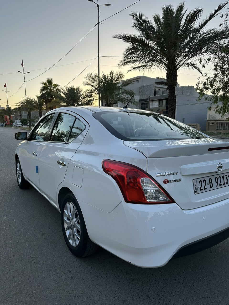 السلام عليكم
نيسان سني ٢٠٢٤ رقم أربيل ماشية ٦٠ الف سيارة نضيفة وجاهزة من كلشي قبل شهر بدلتلها تخم تايرات جديد وبدلتلها دبلات خلفية وقبل سبوع بدلت بنزات وبولبرنات السيارة مدشومه ارضيه جلد وكشنات السيارة بيها هاي الرصعة الي بلباب موضحة بل صور كلش صغيرة وبيها بعد رصعه بل قمارة اصغر من هاي الي بل صور 
السيارة بعدها الهزة مالتها مخلصانه بشهر ال٤ تخلص

مسويلها عازل للسيارة عازل وحيف وحرارة ..

السعر 128 وبيها مجال بسيط 

***********
