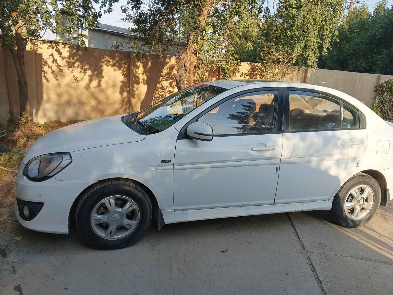 اكسنت موديل 2011 هزه وسنويه لحد 31 مابيه قطره صبغ سعر 95
***********
