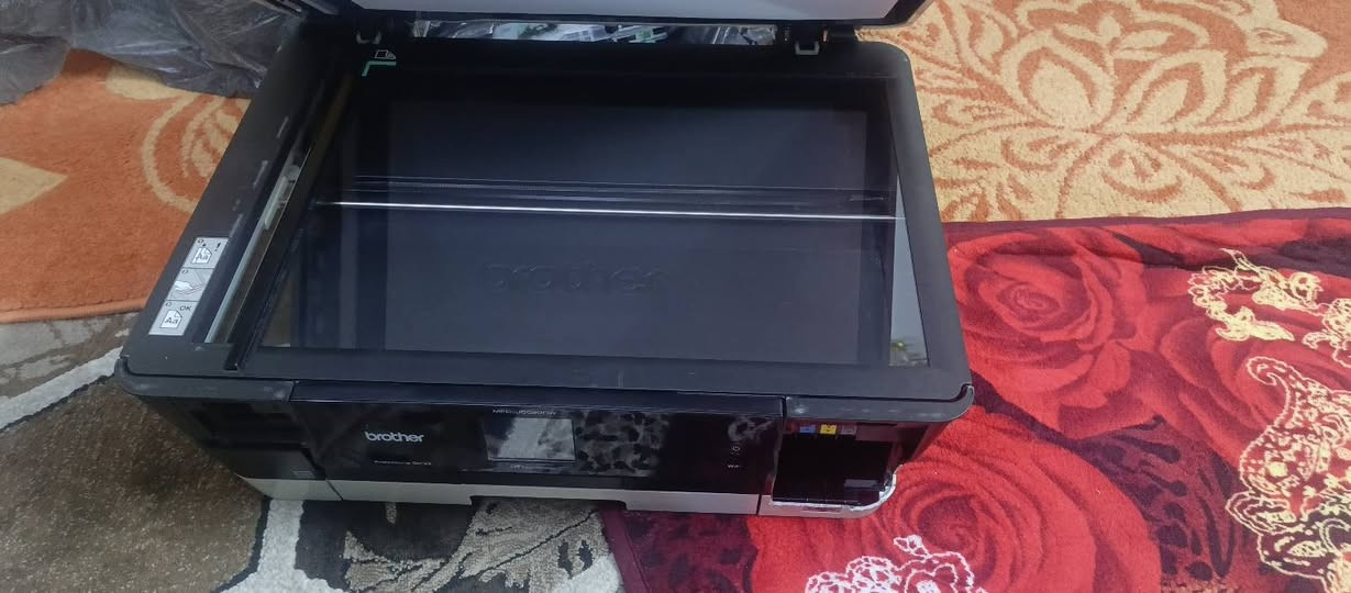 السلام وعليكم
للبيع طابعه جديده
السعر /300الف وبيه مجال

الاستفسار ***********
