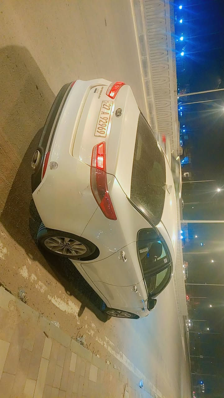 اوبتيما 2017 مريكي بيهه بنيد مبدل وجاملغ مصبوغ مكينه 2400 ماشيه 140 رقم ذيقار جديد بسمي هوه جديده سياره جديده مال جناي كشرهه صافي من الشخوط السعر 120 مكاني ناصريه ***********
