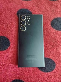 للبيع او مراوس كلكسي S23 الترا عربي شرق اوسط التلفون الضهر مفتوح مبدل ...