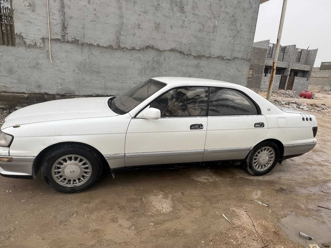 سلام عليكم  بطه  منفصل
مديل .. 2000 .. رقم بصره مشروع وطني 
مكفوله من الكص والنقل ولضربه القويه .. 
كشر كدامك نضيف مكينه وكير صارلهن شهرين مشدودات بدهن الشركه وتخم تاير جديد حداديه نص كهربائيات كامله ماعوزه اي شي 
… مكاني كربلاء 
.. سعره 55 ومجال
***********
