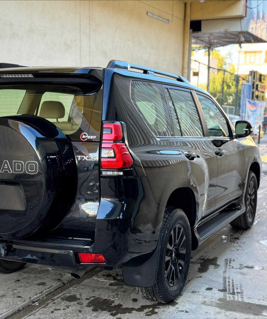 تيوتا برادو 2023Txs
ماشيه :14000الف فقط 
كفاله عامه بدون اي ملاحظه 
للأستفسار :***********
