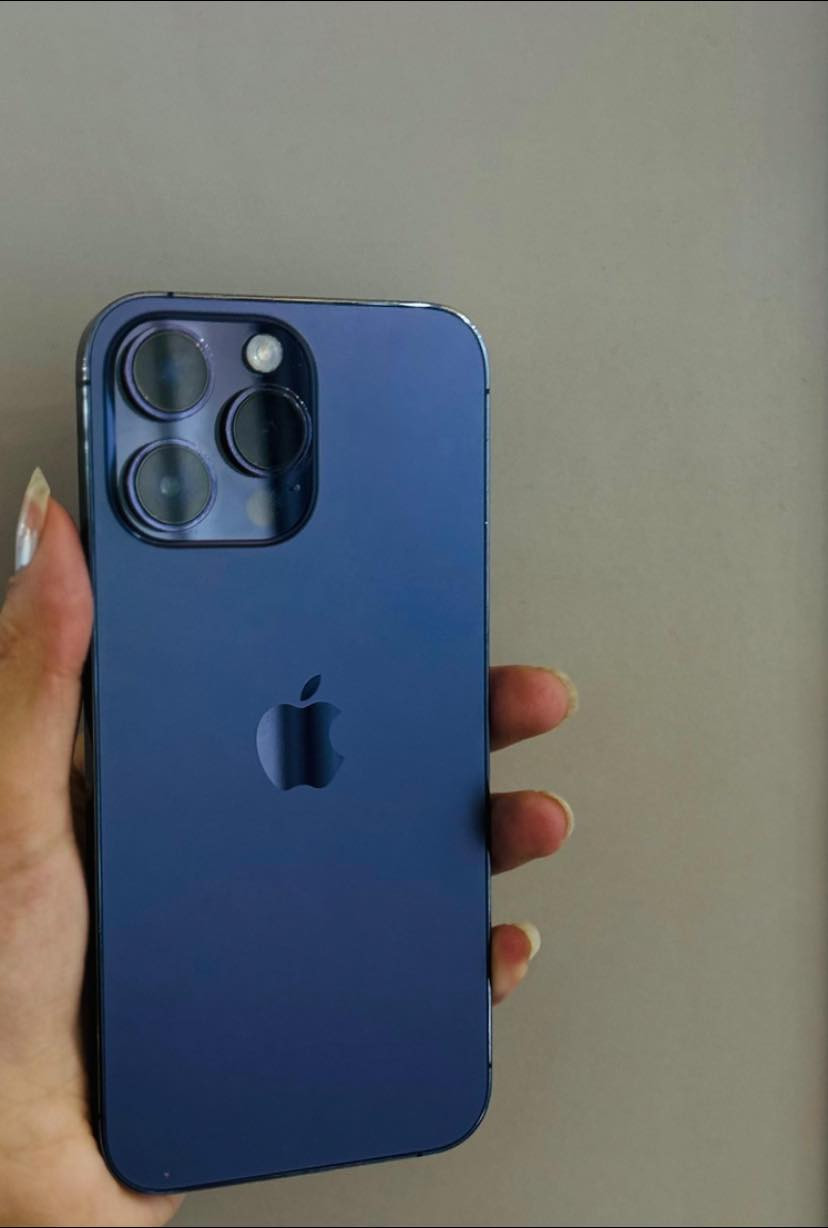 السلام عليكم
آيفون 14 برو ماكس
الذاكرة: 256 جيجابايت
البطارية: 100% (مستبدلة أصلية)
الجهاز عربي
الجهاز كله شغال بدون أي خلل
.nll
نت -
أ صوت اتصال -
٥ كاميرات -
شغالة %100
فقط مبدل شاشة نوعية وسط
نظيف وجاهز للفحص
§ السعر: 515 ألف - نهائي


**إذا كنت صاحب هذا الإعلان وتريد حذفه لأي سبب، رجاءا أرسل رسالة إلى الدعم الفني**