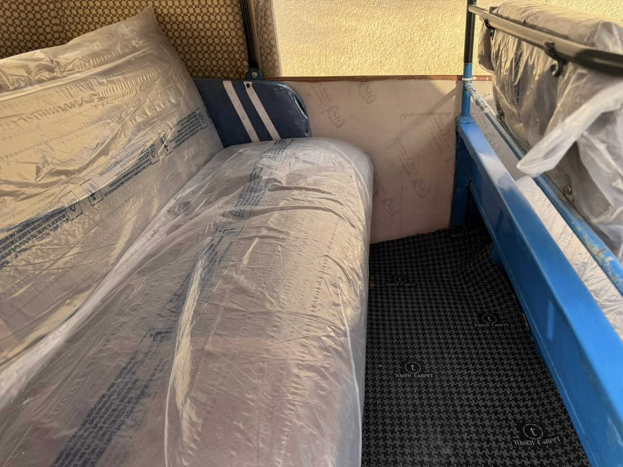 ام عليكم تكتك موديل 20  محرك نظيف وكشر نظيف الاستفسار ع واتساب ***********
