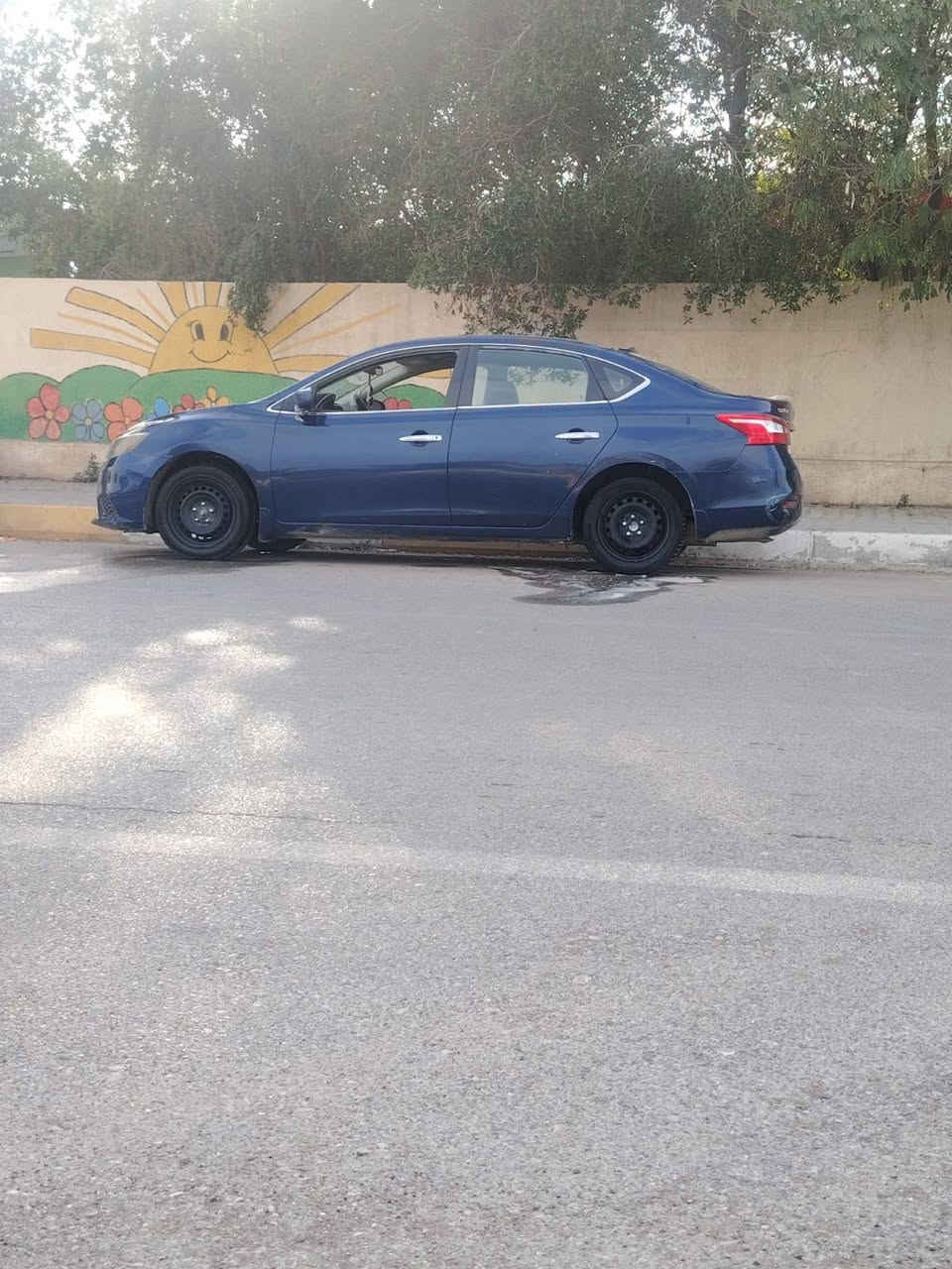 السلام عليكم تخوان مكلف بالشنر رقم صاحب السيارة موجود
نيسان سنترا 2019 وارد امريكي محرك 1800 ضررهه صبغ بنيد وبالعراق باب السايق والورا رش فقط اثر حصو  بدون دواخل شاصي لغود مكفول بچم كبس گير ومحرك جديد تايرات جدد بطارية جديدة الكير بي مشكلة عاطل ينزل سعر الكير منسعرهة
للأستفسار الأتصال على الرقم ***********
-تحكم ستيرن
-شاشة لمس
-بلوتوث
-كامرة خلفية
-رادار امامي 
-مري تحكم كهرباء
-جام كهرباء
-قفل سرعة
-مانع انزلاق 
-مخارج USB
-مخرج AUX
