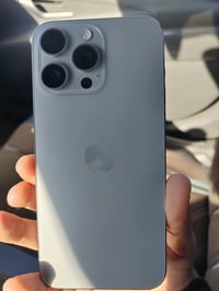 آيفون ١٥ برو ماكس • ٢٥٦ • قفل