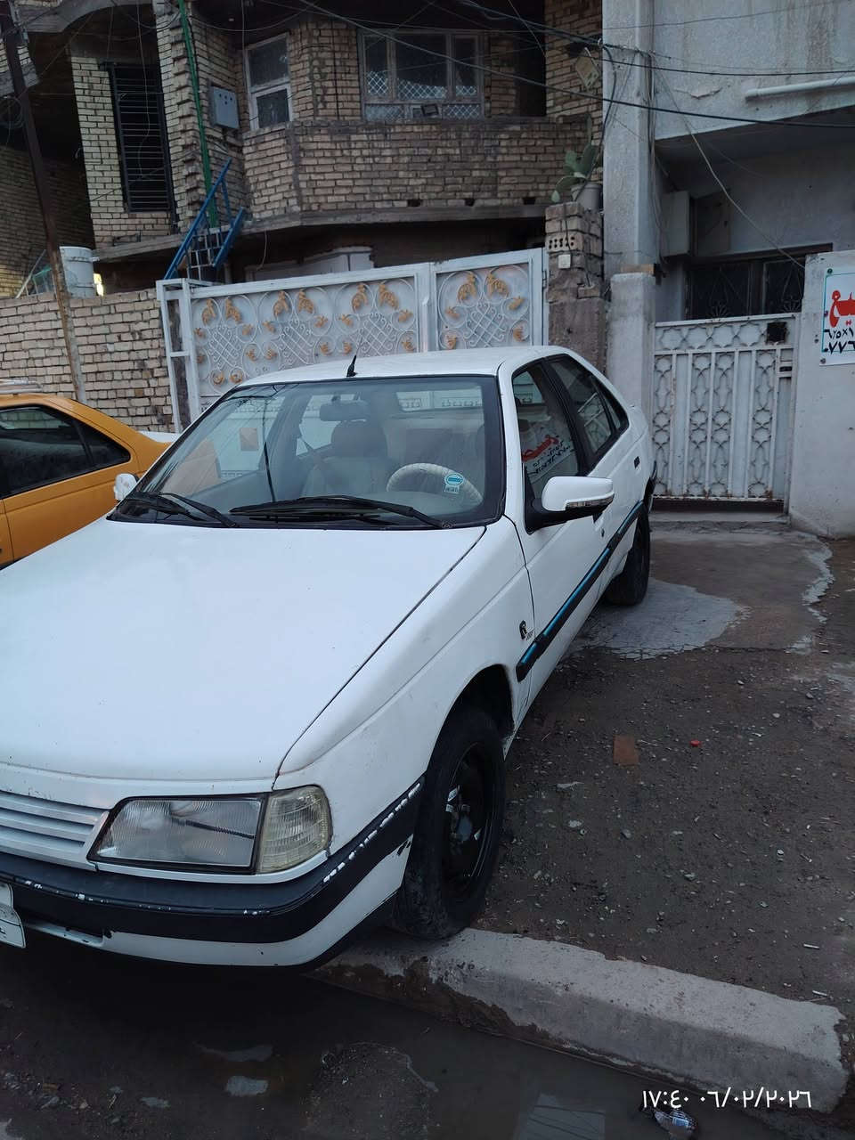 السلام عليكم بيجو جيلكس موديل 2009 ارقمه بغداد باسمي  سعر 30  وبيه مجال مكاني المشتل ما متواجد ع لفيس رقمي ***********
