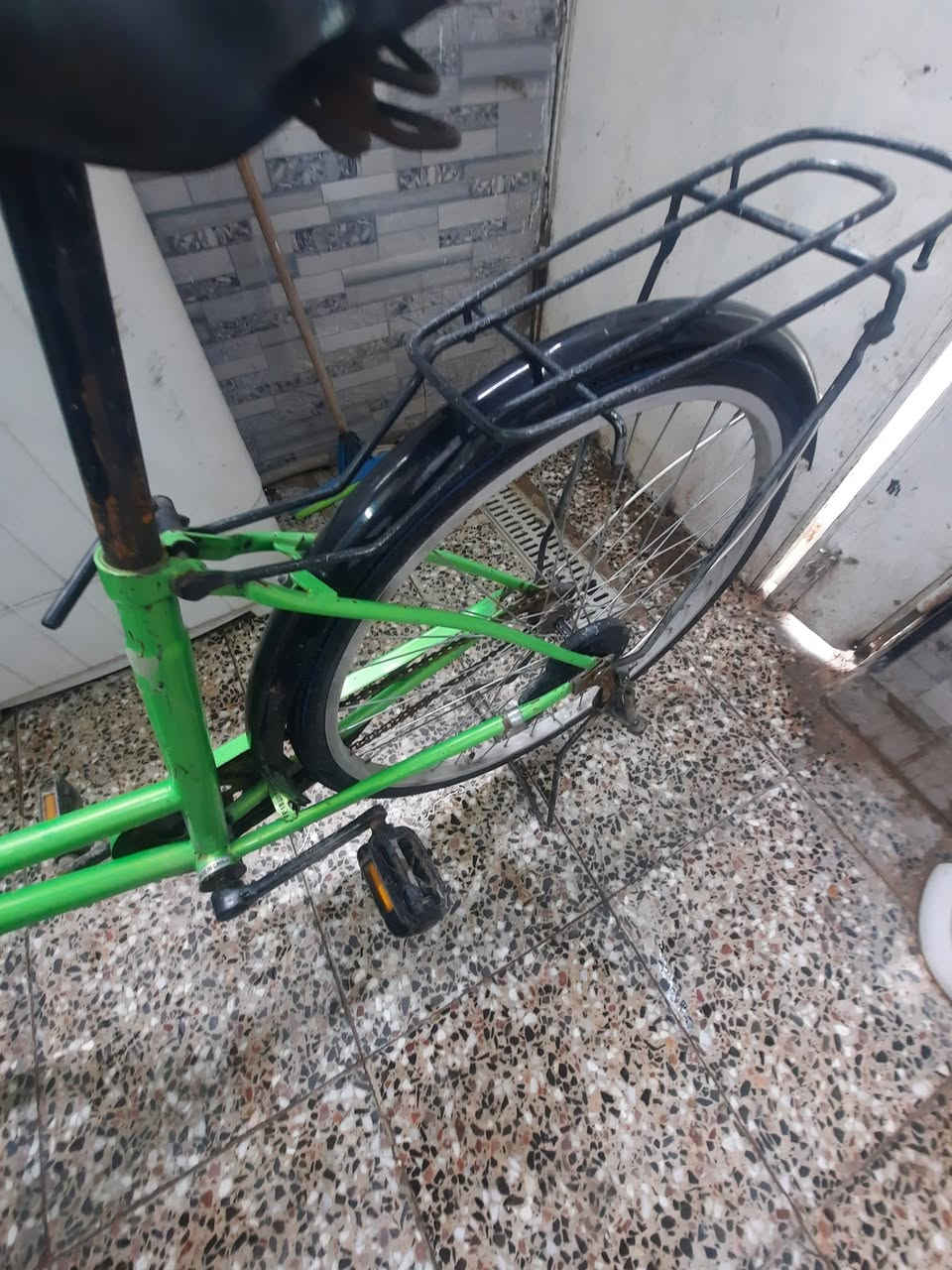 بايسكل للبيع حجم 26 فول نضافة رايده 60الف وبي مجال للشراي مكاني مدينة قطاع 38


**إذا كنت صاحب هذا الإعلان وتريد حذفه لأي سبب، رجاءا أرسل رسالة إلى الدعم الفني**