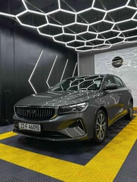 جيلي امجراند • ٢٠٢٥ • ٧٠٠٠ كم