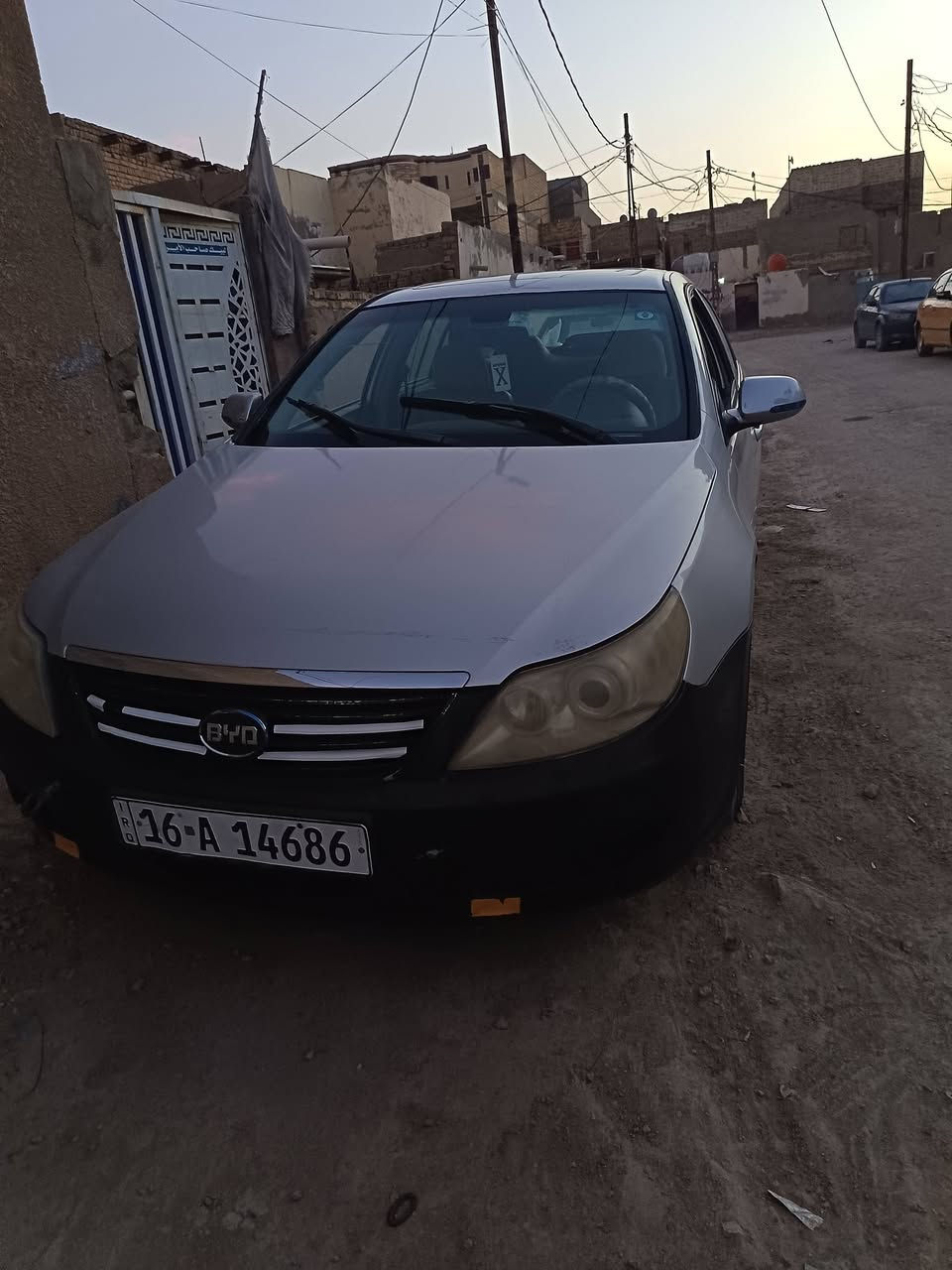سلام عليكم سيارة 🚗 BYD مديل 12كشر نظيف حدادية نظيفة كير محرك مكفول دوشمة جلد بلادي
فتح قمارة تحكم ستيرن 36 مجال حك الجية  دوانية مركز 
***********
او 
***********
