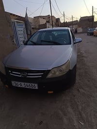 سيارة 🚗 BYD مديل 12كشر نظيف حدادية نظيفة كير محرك مكفول دوشمة جلد بلاد...
