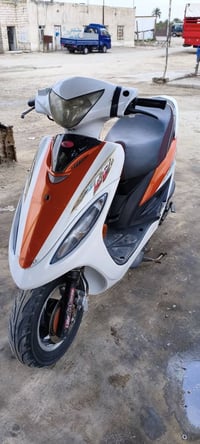 جي فور • ختم واحد • مكينة ضعيفة