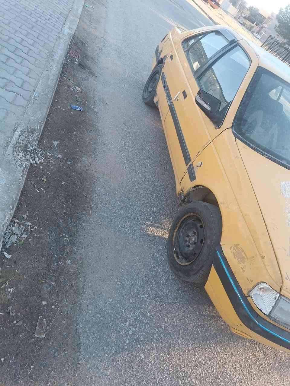 بيجو 405 للبيع 2012 مكينه وكير حداديه كهربائيّة شواصي كله تمام سنويته مشروع وطني 2028 سعره 17 نجف حي السلام ***********
