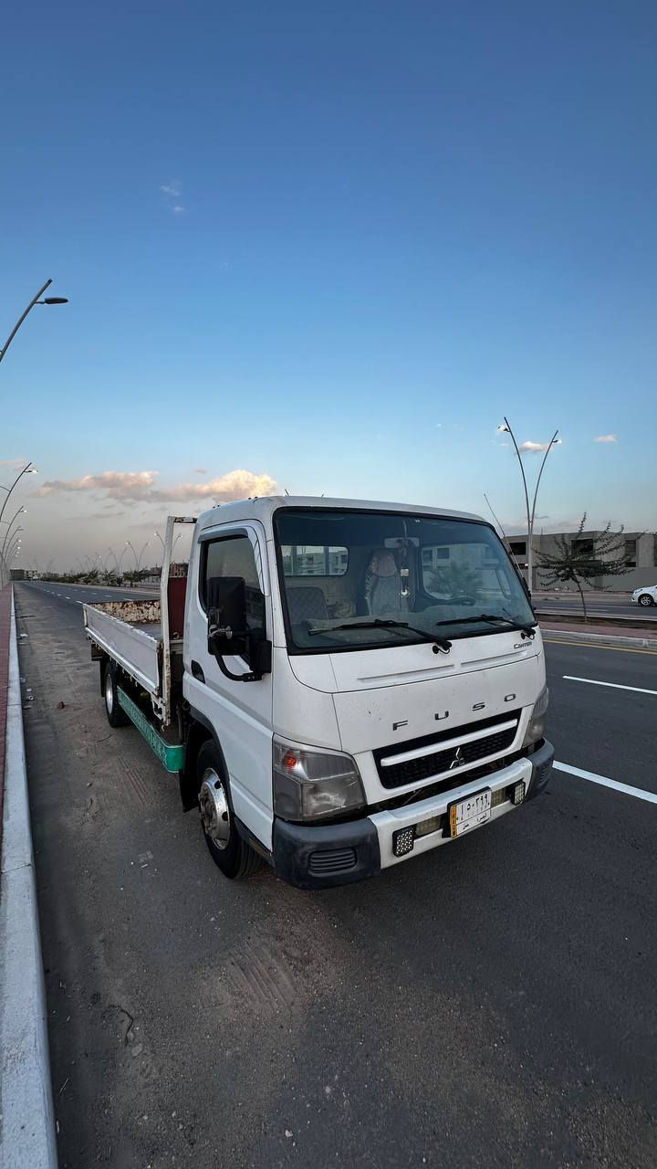 للبيع كنتر موديل 2017   تاير جديد 
سيارة جاهز تحت الشغل بشرط التحويل 
السعر 220 $ ورقة وبيها مجال  
عنوان السيار البصره*********** واتساب
