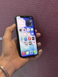 آيفون ١١ برو • ٢٥٦ • بطارية ٧٣٪