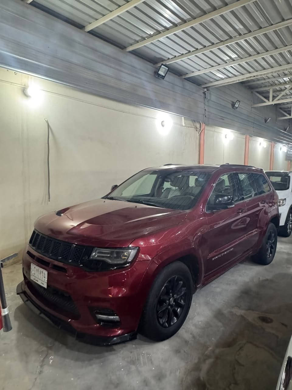 السلام عليكم جيب 2014 خليجي بغداد
السياره كلين صار بيها شبر بصندوك بارد كفاله عامه السياره 
محدثه كت كامل srt 
مواصفات شاشه محدثه مال 20 تدعم كار بلي بصمه فتحه كشنات كهرباء جلد زنون داخل بيجي فور ويل  
 
 شرط تحويل السياره حالياً مكانها بنجف 
السعر 210


**إذا كنت صاحب هذا الإعلان وتريد حذفه لأي سبب، رجاءا أرسل رسالة إلى الدعم الفني**