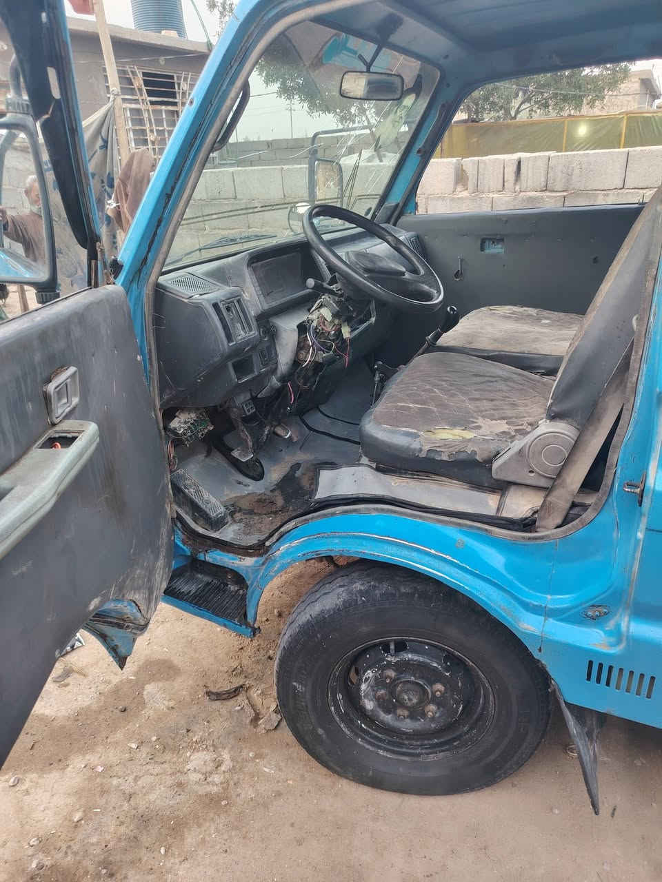 السلام عليكم كيه بنكو موديل 95 رقم انبار صدامي اصفر معاملته كامله تحويل الرقم والاستفسار أكثر اتصل على الرقم وفهمك العنوان كربلاء المقدسه السعر 34 ورقه وبيه مجال للطيبين وهاذ رقمي *********** اتصل وبيك خير وتدلل
