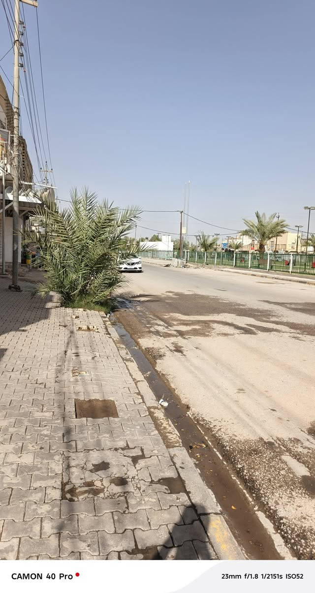 دار للبيع مساحه 220 ركن على منتزه  الاستفسار ***********

