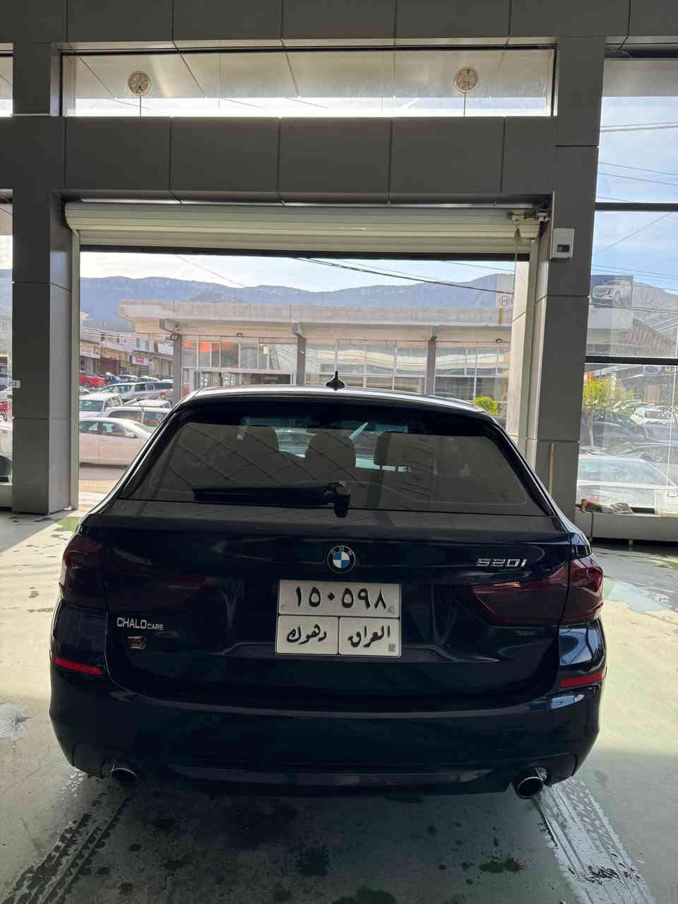 بي ام حجم ٥٢٠ 
سيارة بيها قتعة و نص صبغ بدون دواخل بدون ارباك كير محرك كهربائيات كل بشرط محرك مو مفتوح سيارة فول مواصفات عدا سلايت سيارة كل بشرط بدون مصرف سعر ١٣٨ ورقة مكان دهوك *********** دهوك, العراق
