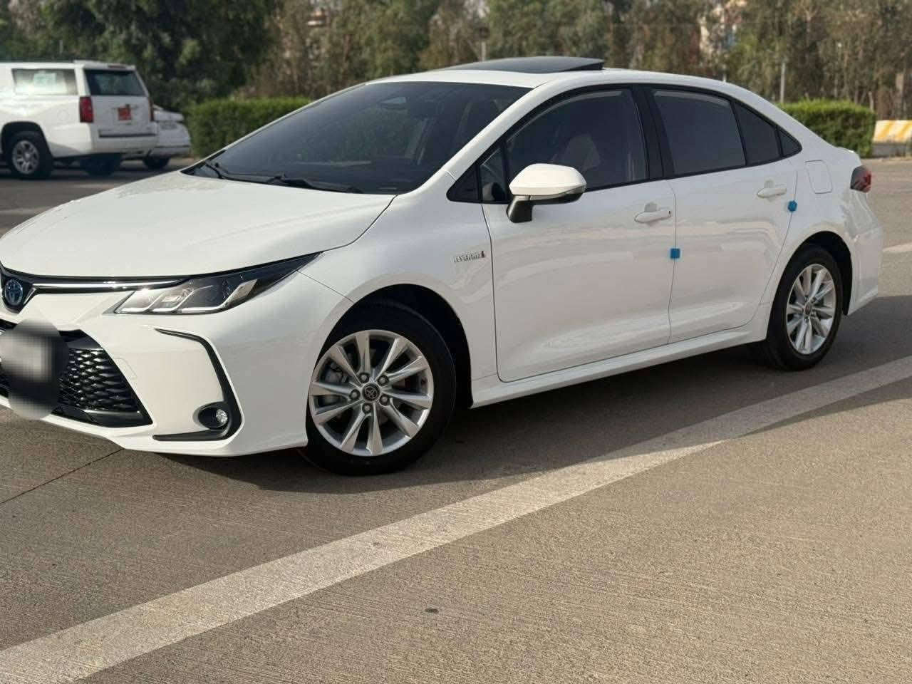 للبيع كورلا هايبرد 2025 ماشيه ٨ الاف 
فول مواصفات سلايد فتحة سقف 
كراسي جلد اسود 
مواصفات
بصمة
فتحة
دخول ذكي
كامره خلفية 
رادار
ابل كار بلي
نظام نقطة عمياء
نظام تحكم ستيرن
نظام تحديد مسار
توقف ذاتي
اوتو هولد
جام اوتو
قطعتين تبريد
شاشة ديجيتل
شاشة كبير
تحكم اوامر صوتيه
سايد بريك بصمة
3 انضمة قيادة (ايكو،نورمال،سبورت)+الهايبرد
السعر  ١٥٦  واذا يوجد مراوس باقل عادي
مكان بغداد الدورة  للأستفسار: 
بيها زلغ اسفل الدعامية كد الاصبع ما مبين فقط مكفولة من كلشي تحويل ثاني يوم باسمي 

***********
