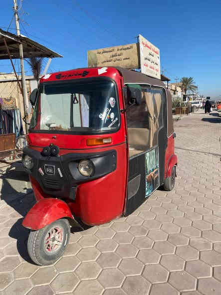 السلام عليكم تكتك 20/18 سنويه ولوحات بسمي تحويل ثاني يوم التكتك بيها خياسات بل دوسات وبيها ضربه يم البك لايت بل صفحه اليسره قليله ما مبينه .......العنوان ديالى خان بني سعد ........السعر 4ملايين 250الف وبيها مجال قليييلللللل...رقم الهاتف ***********
