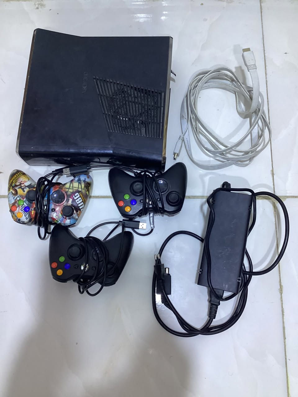 السلام عليكم 
اكس بوكس 360 كامل ملحقات بي 25 لعبه السعر 65


**إذا كنت صاحب هذا الإعلان وتريد حذفه لأي سبب، رجاءا أرسل رسالة إلى الدعم الفني**