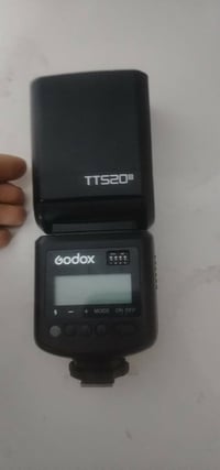 نك مايك اصلي فول الله شاهد ماخذه ب110 بس محتاج واريد ابيع  سعره 50وبي ...