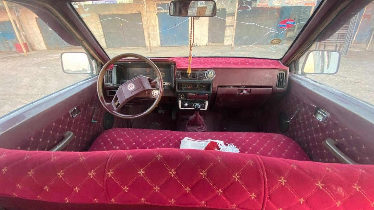 نيسان 1989 معمرة جديدة رقمها بصرة  محرك البلاد 2400 كابريته
سعرها 43 ورقة 

 عنوانها البصرة الزبير 

***********
