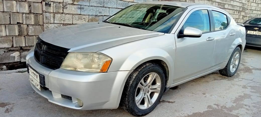 دوج افنجر موديل 2009 سيارة 
تدفئه تبريد شغال 
كراسي تدفئه 
رقم دهوك يرادلها تبديل رقم وسنوية عليها غرامات 5 أوراق 
سيارة بيها بارد باب خلف سائق فقط يراد تعديل كير ومحرك بشرط تفاصيل أكثر اتصل 
*********** واتساب 
سعرها 65 ورقة 
مكان سليمانية
