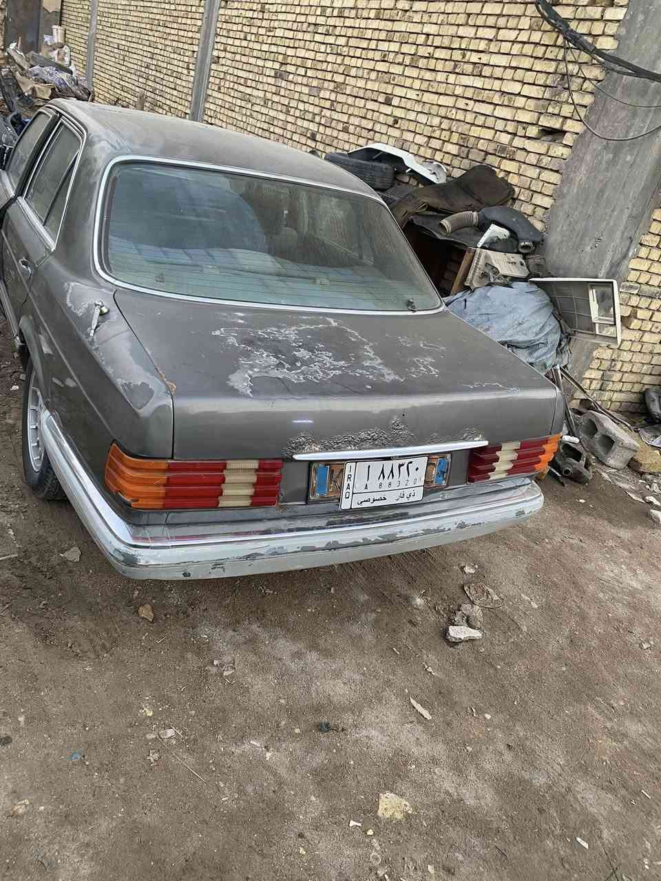 مريدي البيع مديل 86  مكينه 3000 ديكو سياره حلو بس جارده دوخل حلوه  حداديه حلوه *********** مكان ناصريه مركز
