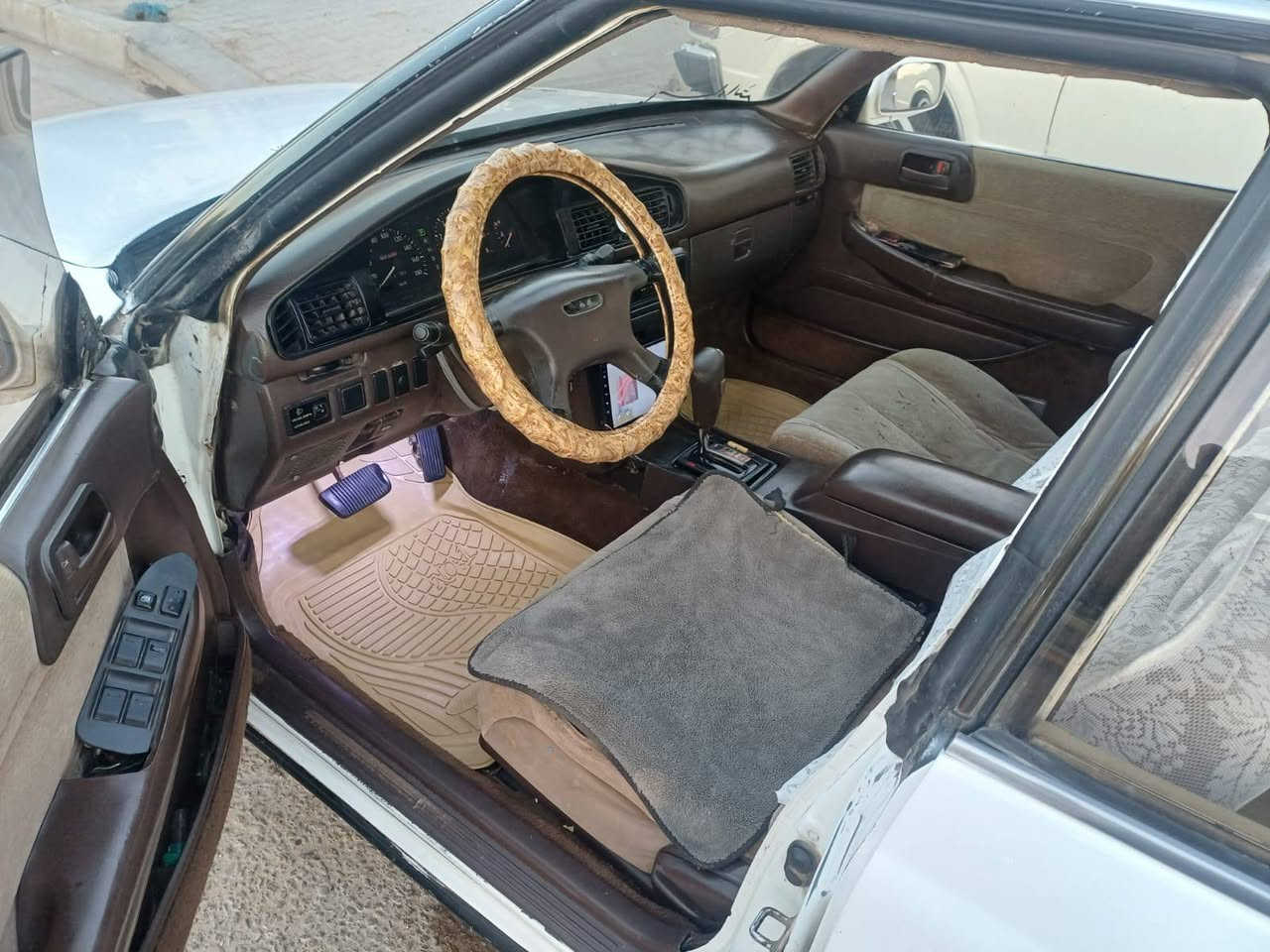 للبيع مارك عضم ***********
