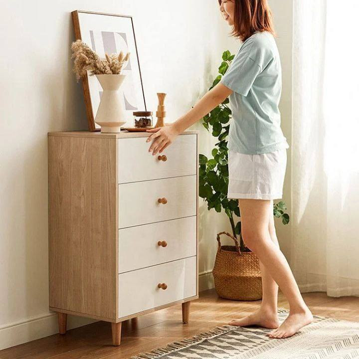 🔥كومدي جرارات 🔥
🔴خشب mdf 12mm
🔴اللون بيجي وابيض
🔴القياس كما في الصورة 
✅️✅️ 65 الف والتوصيل مجاني


**إذا كنت صاحب هذا الإعلان وتريد حذفه لأي سبب، رجاءا أرسل رسالة إلى الدعم الفني**