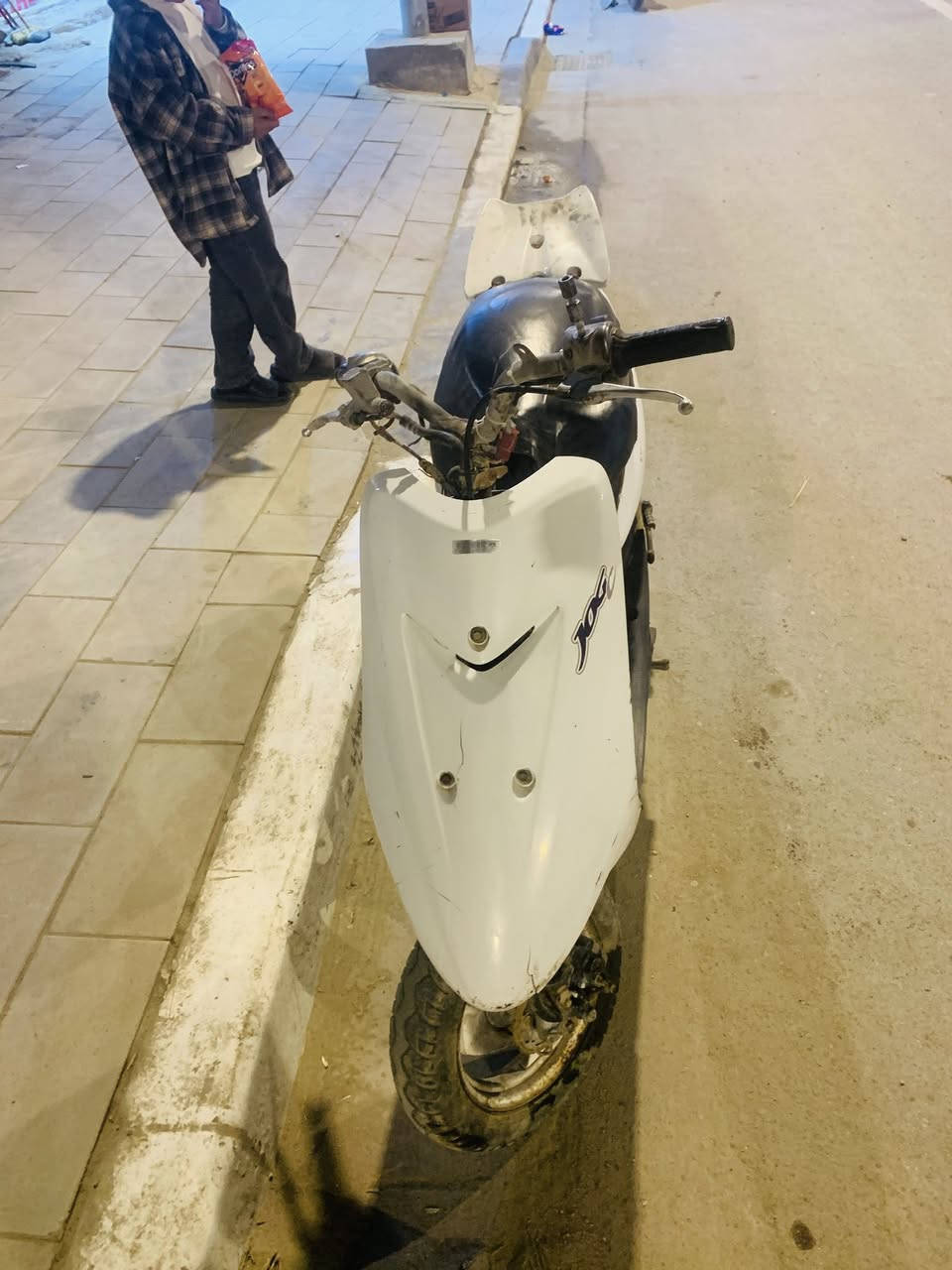 سلام عليكم دراجه عصفوري مفتوحه شغاله كلشي ما بيها  بس الكزوز ملاتها وصخ   السعر 150 وبيها شوي مجال مكاني قضاء المدينه  الرحمانيه ورا جسر الكرامه التواصل وتساب ***********
