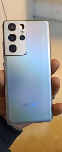 اس 21 الترا • ٢٥٦ جيجا • ضهر مستبدل