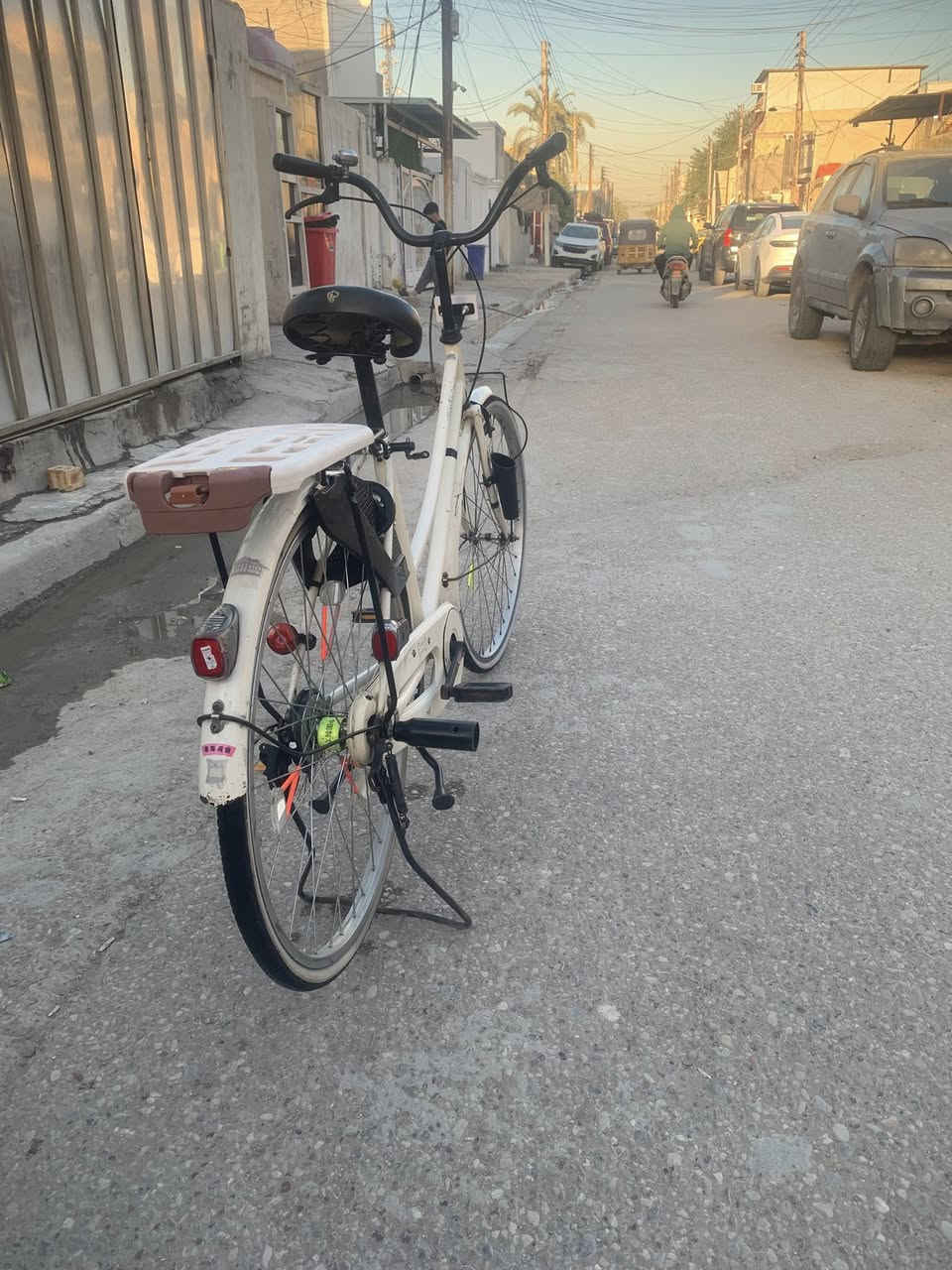 بايسكل بناتي cloveحجم26المكان الدوره السعر 120وبي مجال ***********
