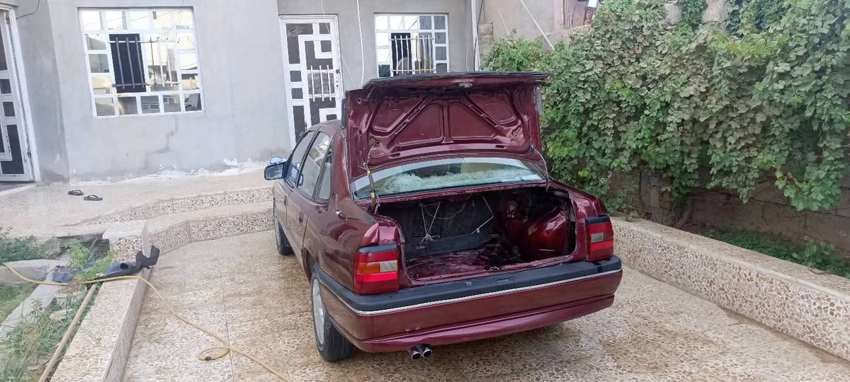 اوبل 20 للبيع موديل 92 محرك كير شرط للتفاصيل اتصل على ***********
