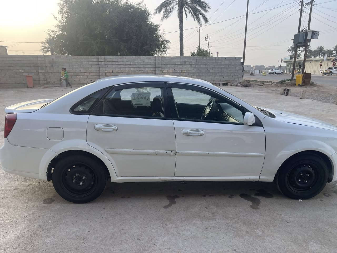 سلام عليكم اوبترا  موديل 2012 سياره بيه صبغ3 قطع بدون دواخل باقي مكفول  كير ومحرك مكفولات سياره نضيفه وخير من الله كهربائيات كله شغاله تبريد ثلج غرفته حلوه تحويل ثاني يوم سنوية جديده رقام نكليزي  صدر مامي خلفي جديد كامله سياره من كلشي السعر (70$$)بيه مجال
مكان بغداد الاعظميه الاتصال على الرقم ***********
