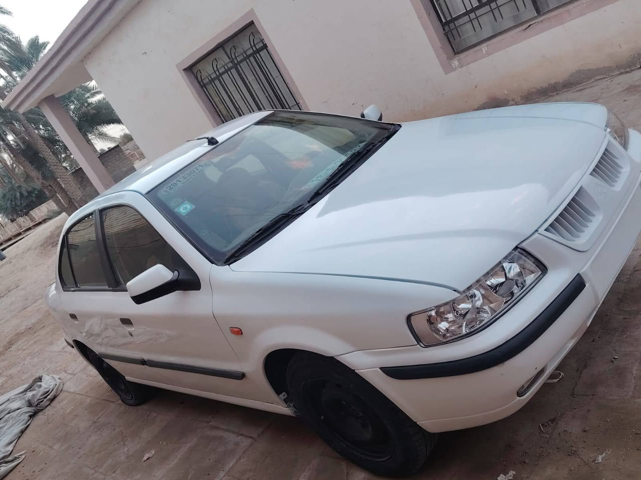 سلام عليكم سمند 2011 رقم بابل انكليزي مكينه وكير  لاتنقيص ولا تبخير حداديه كامله  تبريد ثلج....... مسجل بلوتوث تايرات تخم جديد... كهرباءيات شغاله السياره احله من الصوره.... السعر ٤٠ ورقه.... مكان السياره النجف /المشخاب..... ***********
