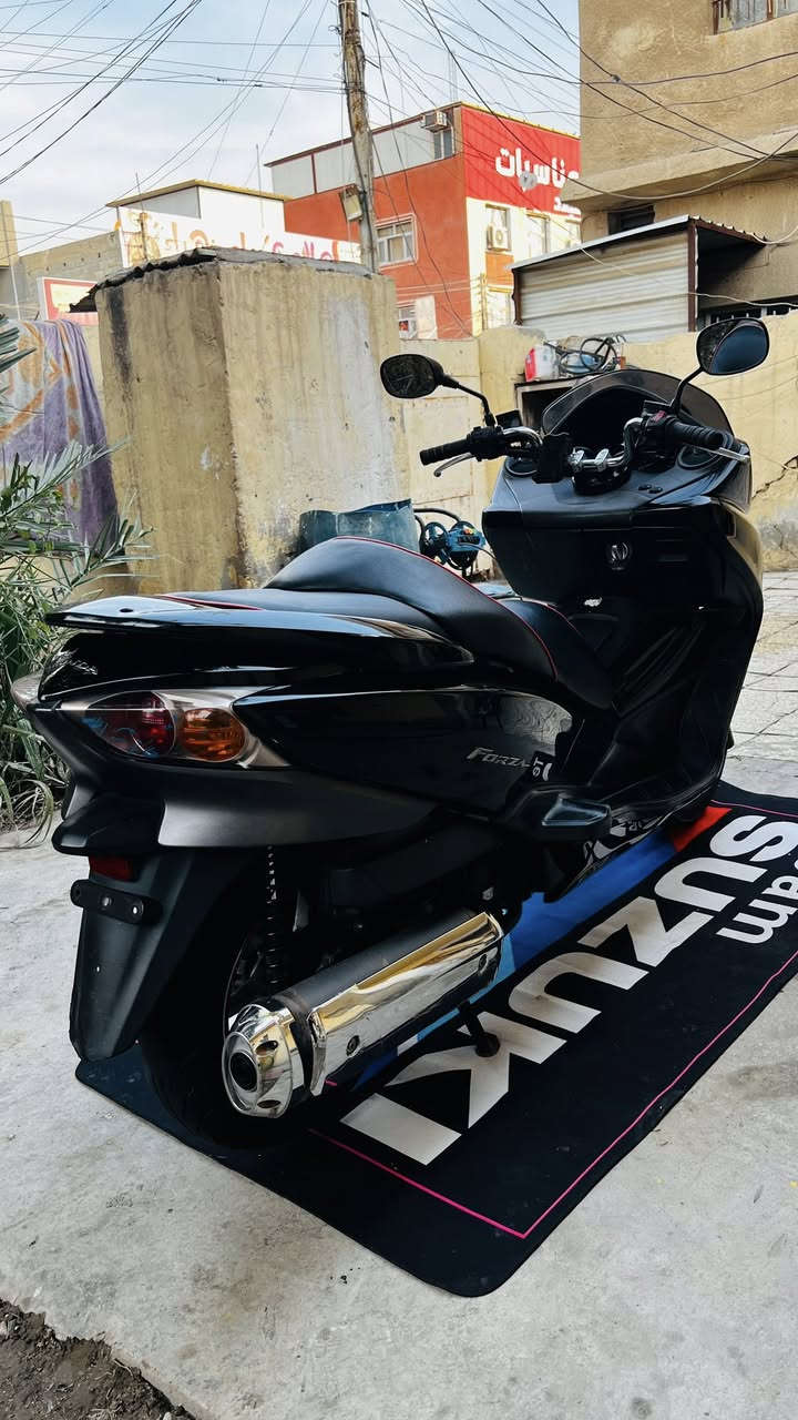 للبيع فورزه 0/10FM عميه بلاد دراجه #رمبه بعده بوضع الشركه مكفوله كفاله عامه شرط الوكاله مكان بغداد الحسينيه الراغب بشراء يتصل *********** السعر (14$)
