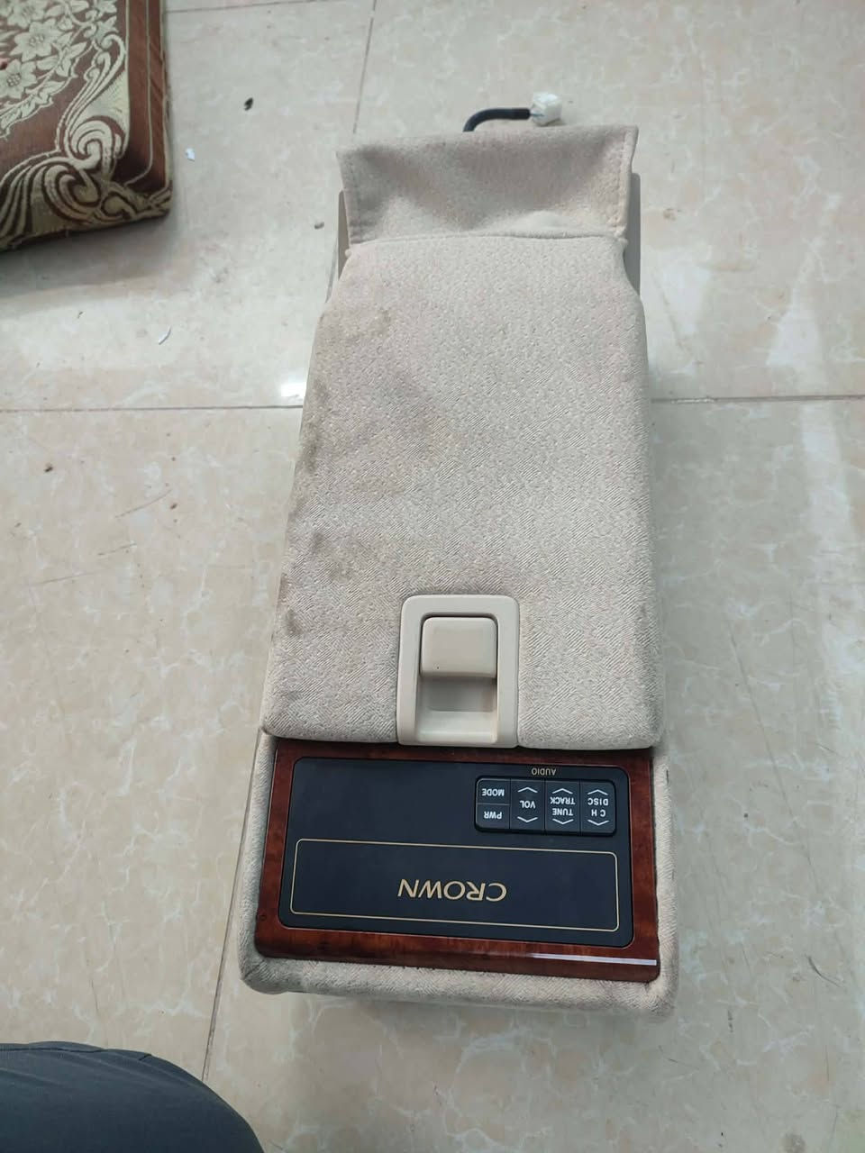 تاير نضيف مماشي ٪
ويل نضافته 90%
تجوه شغاله ونضيفه بشرط


**إذا كنت صاحب هذا الإعلان وتريد حذفه لأي سبب، رجاءا أرسل رسالة إلى الدعم الفني**