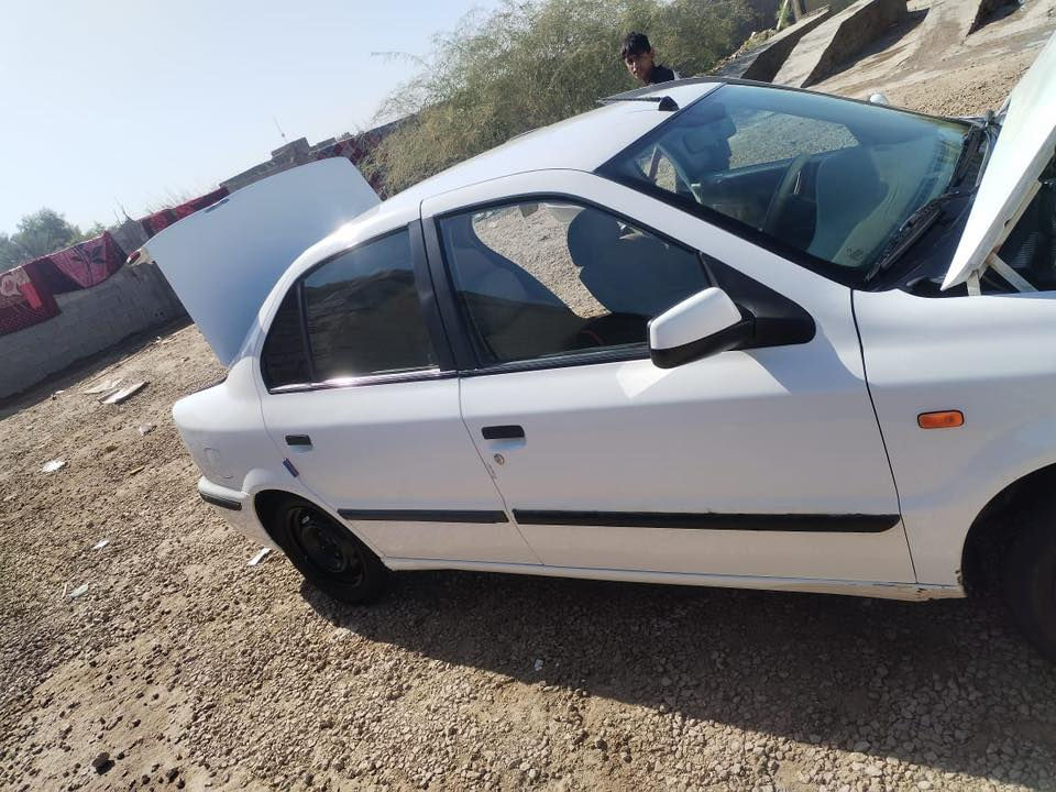 اسلام عليكم. سمند موديل 11  للبيع مكينه كير كفاله حداديه جديده   كهربائيات. كامله تبريد تتفئه. تايرات جدد باتري جديد  حداديه كامله فقد دبل الامامي نص عمر  مكينه وكير فرنسي رقم بابل.  تشرتي تقتنع داور ثاني يوم  السعر 49 مجال حق الجيه  رقم صاحب السياره ***********
