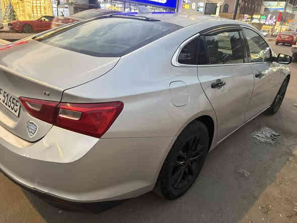 السلام عليكم 
ماليبو موديل 2017 
رقم اربيل شرط التحويل
لون سلفر
جاملغ جهة السايق والبنيد
نظام ABS 
محرك 1500 تيربو 
مانع انزلاق TCS
مقعد السائق تحكم كهرباء
تبريد قطعتين 
مثبت سرعة 
بصمة تشغيل 
بصمة ابواب  
كامرة خلفية   
للاستفسار ***********
السعر 95 وبيهة مجال اتصل وتدلل
