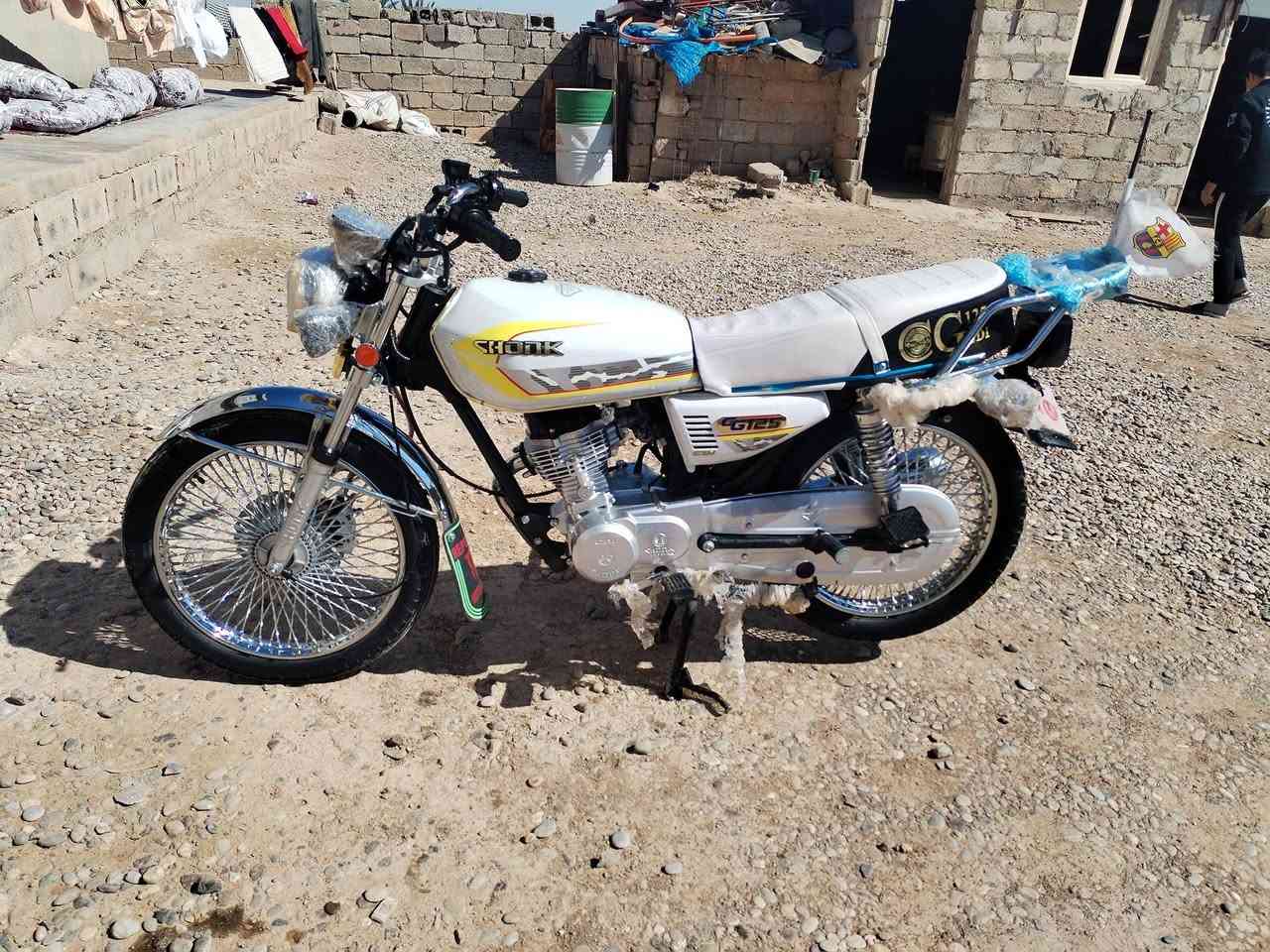 السلام عليكم موطور سونك 4كير
محرك ما مفتوح
موديل 2025
السعر 580 وبي مجال  ***********
