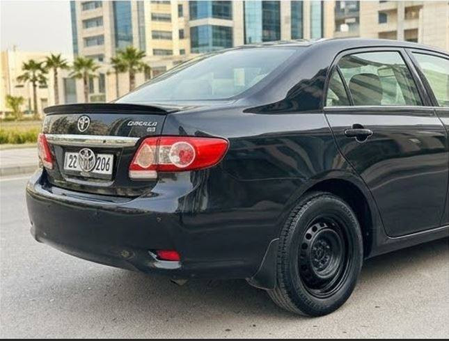 كورولا 2013 لون أسود قطِراني، وارد بلاد، مكينة كبيرة، القير والمكينة ما مفتوحة أبداً، ماشية 185 ألف كم.
المواصفات:
قفل (سنتر لوك) بدون سلايد
شاشة آيباد
تبريد لمس
قير أوتوماتيك
4 زجاج كهرباء
مقود تحكم بالصوت (ڤوليوم)
محدد سرعة
داخلية فورميكا
4 تايرات جديدة مع رنكات جديدة
السيارة باقي عليها دق الشركة، سيارة نظيفة جداً بدون أي عيب أو حادث، وما بيها أي تعديل أو لعب.
رقم الواتساب: ***********
کرۆلا ٢٠١٣ ڕەشی قەترانی بیلاد مەکینە گەورەیە گێڕ و مەکینەی بوڕغی لێ بانەدراوە ١٨٥ هەزار کیلۆمەتر ڕۆیشتووە
قەپات مواسەفاتی بێ سلاید شاشە ئایپاد تەبرید لەمس گێر تۆماتیک چوار جام کارەبا سوکان ڤۆلیۆم تەحدید سرعە ناو فۆڕمیکا چوار تایە و ویلی نوێی لەسەرە سەیارەکە لەسەر دەقی شەریکە ماوەتەوە سەیارەیەکی بێ عەیب و عارە سەیارەکە هیچ سبوخ و تەعدیلی نیە
