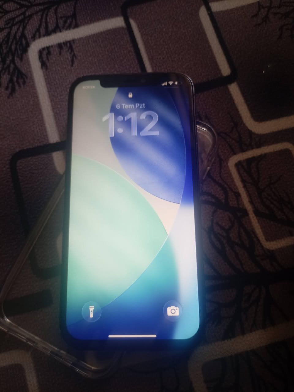 ايفون ١٢ برو فقط مبدل بطاريه اصليه وشاشا اصليه ٣ خيارات ذاكره ١٢٨ نموذج م سعر ٣٣٠ به مجال رقم واتساب ***********
