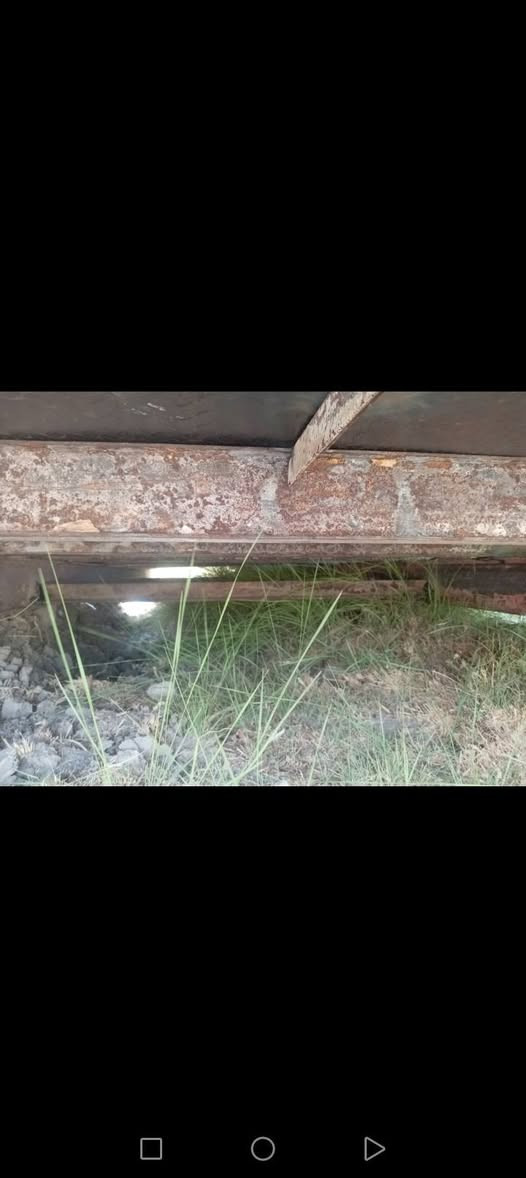 السلام عليكم شاصي طول ٦ أمتار العرظ مترين ونص بليت اظخين الشيلمان ابو استه كل اثنين السعر ٧٠٠ ارقم ***********
