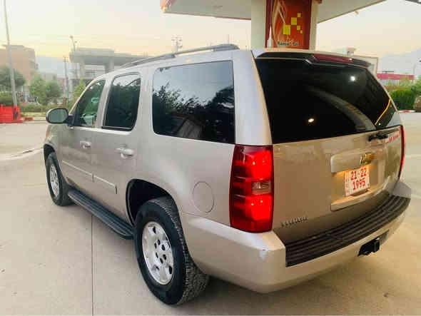 تاهو L.T.Z  2007دوبه يى تازه داغل بوه  قه پات مواسه فات  گيرو مه كينه به شه رت  ده بل و ده بل اكسل به شه رت كاره بايى  وته قه و ره قه ى به شه رت  سه ياره كه ساغ ساغ ساغ موسو براوه به شه رت   چوار تايه ى لوكو له ژيره  كوشن جلد و خه زن و هيته رو كاره بايى  سلايد ئاوينه شه فت و كاره بايى و اشاره ت  فوله سه ياره كه  به ردى گزوزو دارو به ردى به شه رت  گورينه وه شم هه يه به شتك به دلم بيت نرخى ٨٦ گه لاو معامه له كى برايانه  ***********
*********** رانية
