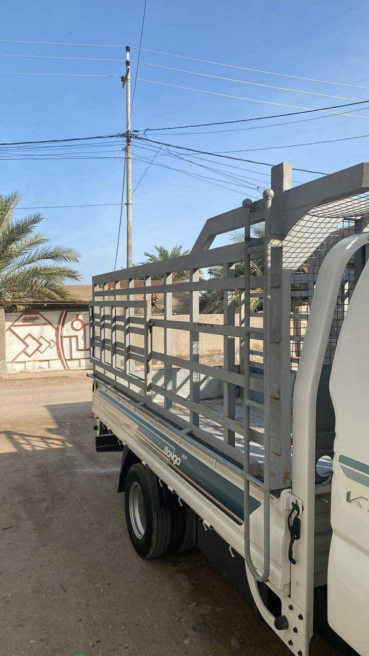 السلام عليكم محجر فحل مستعمل نضيف للبيع موقع بابل /حله للستفسار الرقم ***********
